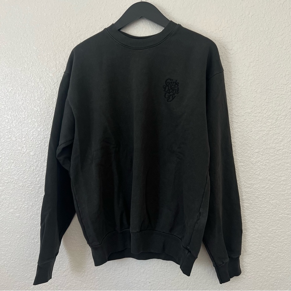 NWT Girls Don’t Cry sweatshirt M